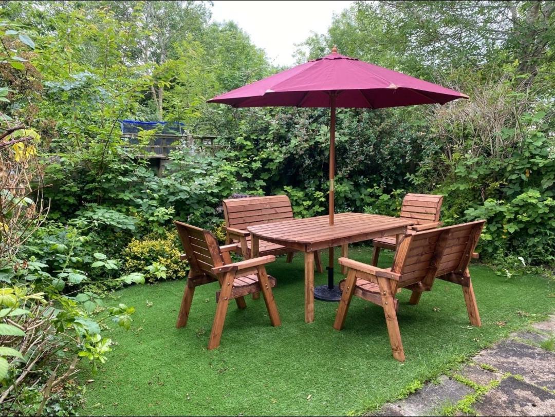 Lovely 2-Bed Apartment In Knowle Solihull Exteriér fotografie
